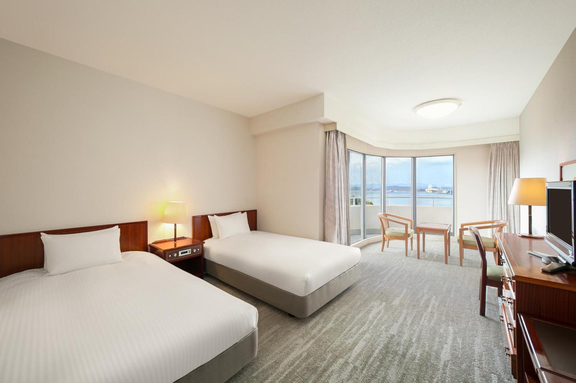 Grand Mercure Awaji Island Resort & Spa Minamiawaji Экстерьер фото